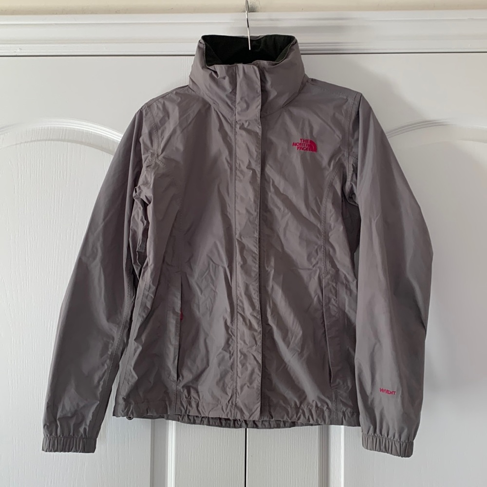 VGUC North Face rain jacket